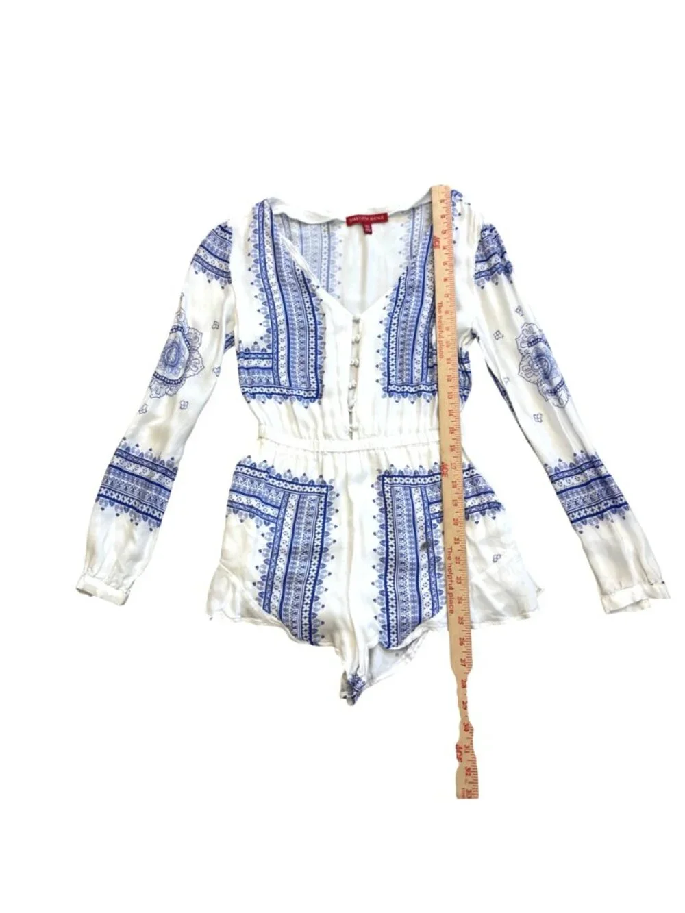 Saks Fifth Avenue Women's Button Front Romper XS White Blue Scarf Print Boho - Picture 6 of 8